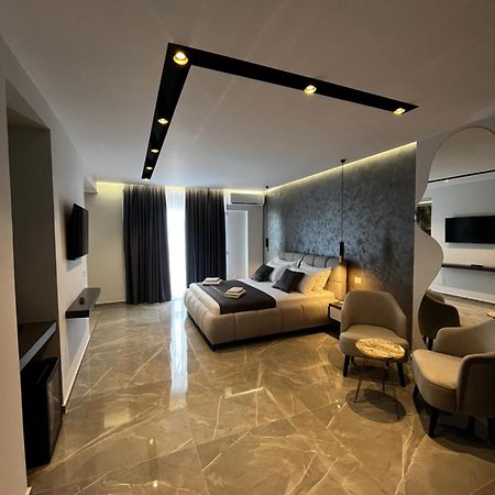 Leodori 3 Suites Shëngjin Exteriör bild