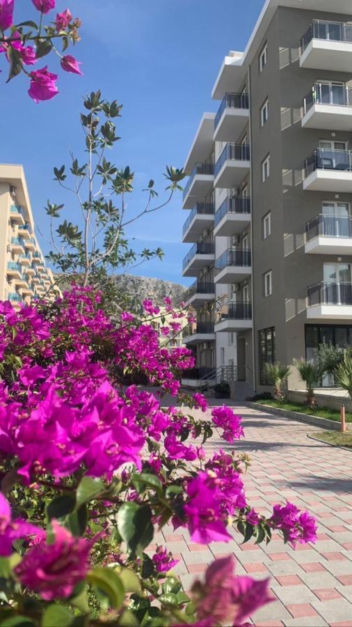 Leodori 3 Suites Shëngjin Exteriör bild