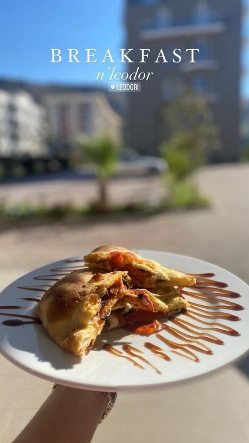 Leodori 3 Suites Shëngjin Exteriör bild